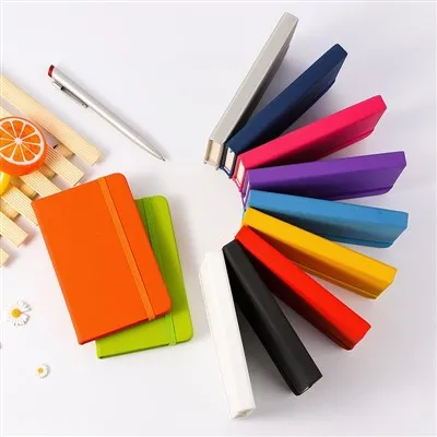 PUレザーノートは持ち運びやすいですか?